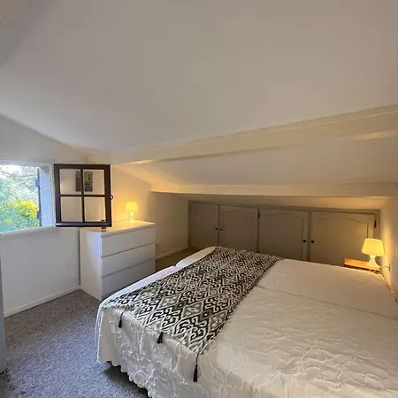 Mezzanine Avec Jardin Privatif, Parking Et Clim - Saint-raphael - Fr-1-226a-81 * Сен-Рафаэль