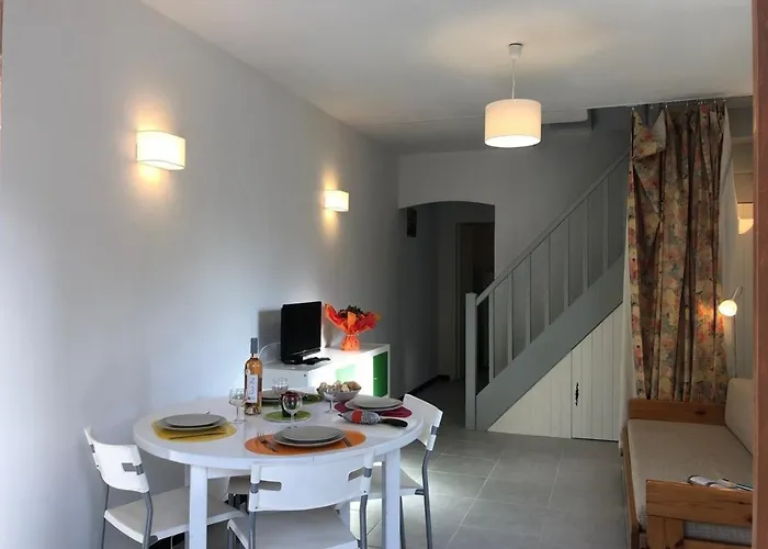 Lejlighed Mezzanine Avec Jardin Privatif, Parking Et Clim - Saint-raphael - Fr-1-226a-81 Saint-Raphaël