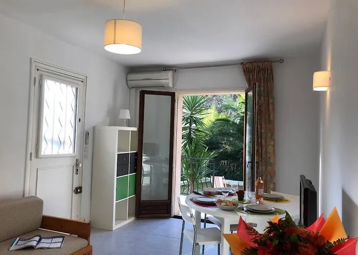 Mezzanine Avec Jardin Privatif, Parking Et Clim - Saint-raphael - Fr-1-226a-81 Saint-Raphaël